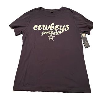 2/$20 Cowboys Football t-shirt size medium